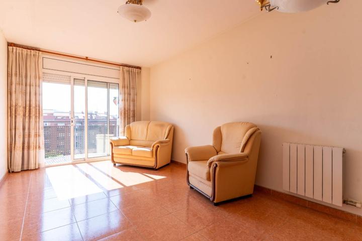 Dúplex en Venta en Olesa de Montserrat, Baix Llobregat Nord photo 0