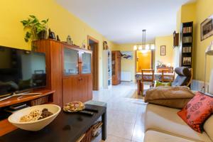 Piso en Venta en Olesa de Montserrat, Baix Llobregat Nord photo 0