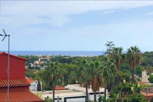 Por fín podrás construir la casa de tus sueños con vistas al mar en Montemar photo 0