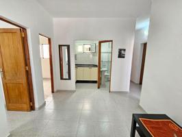 Piso en alquiler de 2 habitaciones zona Guanarteme photo 0