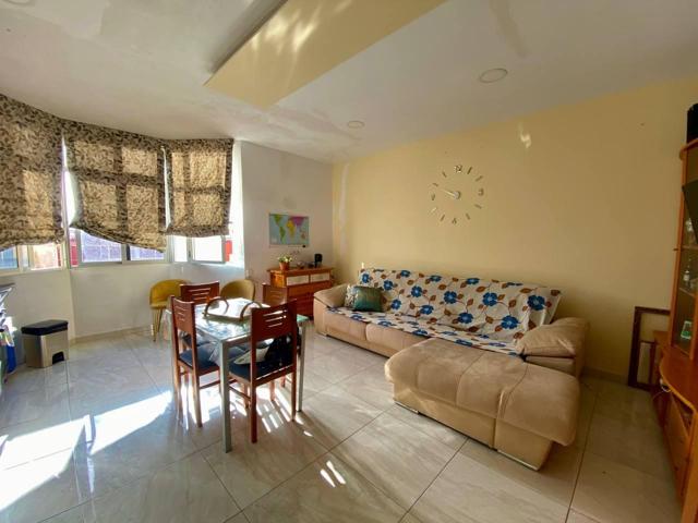 Piso en venta la Isleta photo 0