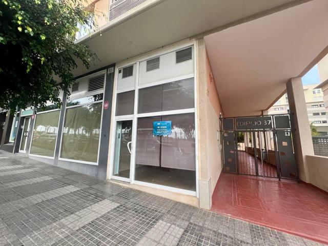 OPORTUNIDAD DE LOCAL COMERCIAL EN 7 PALMAS photo 0
