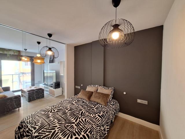 Estudio amueblado + garaje y trastero en Calle la Naval, La Isleta — ¡Listo para entrar! photo 0