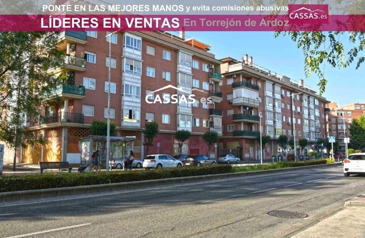 URBANIZACIÓN ROSALEDA - Apartamento con patio. Garaje, trastero, piscina. photo 0