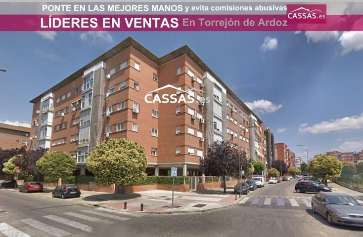 ZARZUELA - Piso de 3 habitaciones, 2 baños con garaje, trastero y piscina photo 0