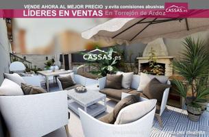 ZONA Torrenieve. Piso de 4 habitaciones, 2 baños. Trastero, piscina y garaje. 70 m2 de Jardín. photo 0