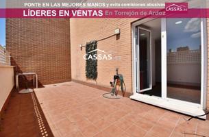 SOTO DEL HENARES - ATICO de 3 habitaciones y 2 baños. Terraza, trastero y 2 plazas de garaje photo 0