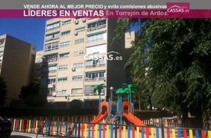 ZONA VEREDILLAS – ORBASA – Piso de 3 dormitorios y terraza. Ascensor. photo 0