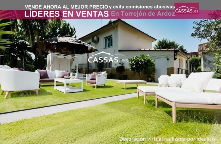 CASA- CHALET DE ESQUINA EN EL SAUCAR, 3 habitaciones (ahora 2). Patio de 300 m2. photo 0