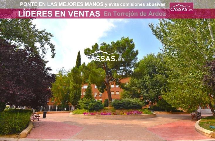 LAS FRONTERAS -- 3 habitaciones, terraza y ascensor. photo 0