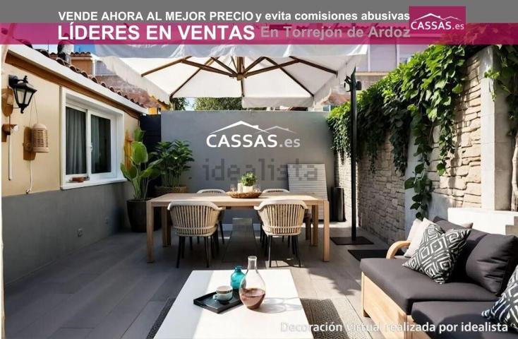 ZONA Barrio del Castillo - Chalet con ascensor de 5 habitaciones, 4 baños, garaje y jardin 25 m2 aprox. photo 0