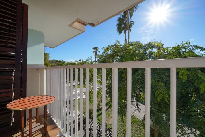 🏖 Piso con gran potencial junto al mar en Barri de Mar – Vilanova i la Geltrú photo 0