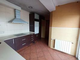 Chalet independiente con piscina en venta en El Vendrell – Zona Oasis photo 0