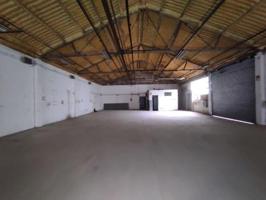 Nave industrial diáfana en Vilanova i la Geltrú – 500 m² photo 0