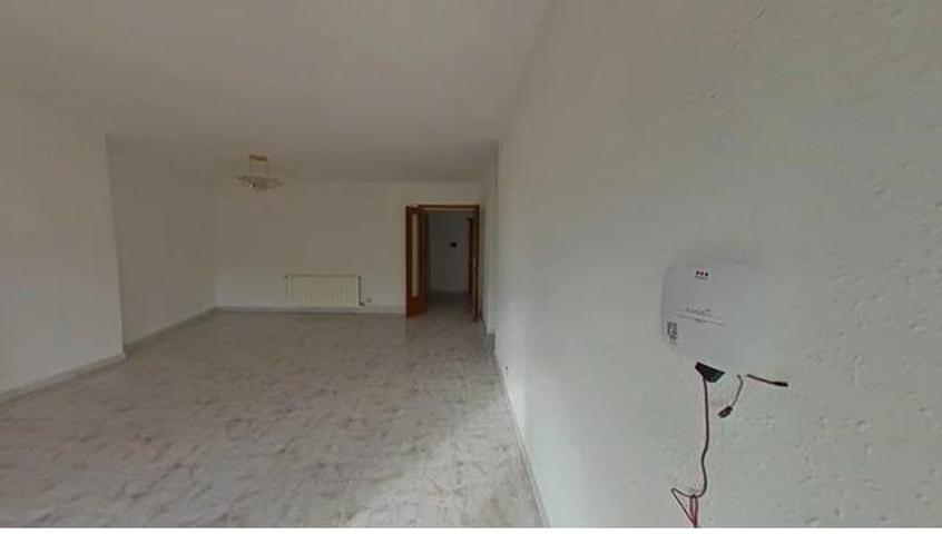 Piso familiar en el centro de Sant Pere de Ribes – Espacios amplios, ubicación perfecta y calidad de photo 0