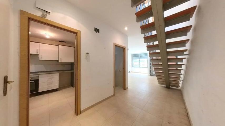 Casa adosada con jardín y piscina en El Francaset – Roda de Barà, cerca del mar photo 0