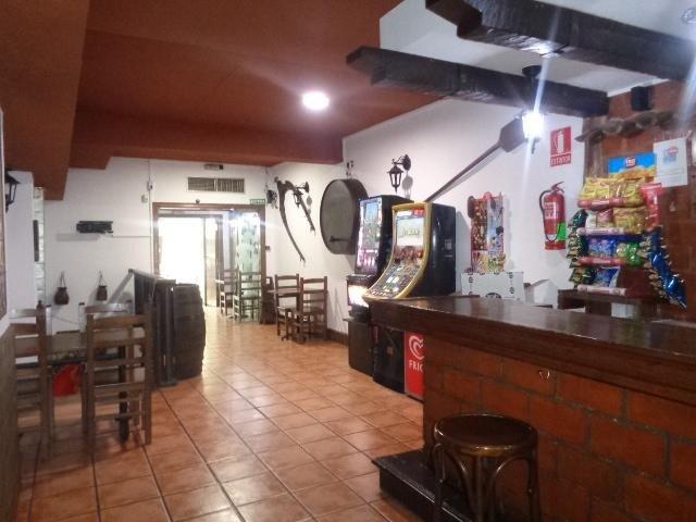 LOCAL COMERCIAL DE VENTA EN CASTELLDEFELS, ZONA CAN VINADER photo 0