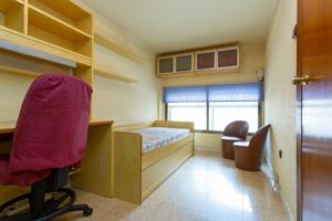 Piso y Local de venta en Hospitalet de Llobregat, (La Florida) photo 0