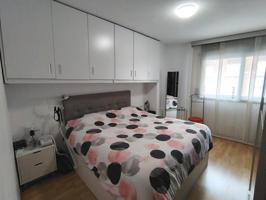 Magnifica vivienda para entrar a vivir en la zona centro de Sant Andreu photo 0