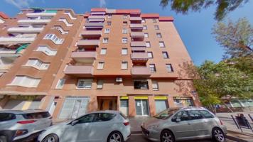 🏡 Gran piso en Viladecans con 4 habitaciones | Alquilado hasta agosto de 2030 | Rentabilidad del 4, photo 0