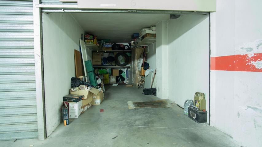 Garaje cerrado en Elda, zona Avd. Novo Hamburgo photo 0