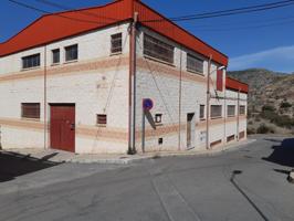 Nave Industrial, en planta baja y planta primera, proxima a la autovía A-31 (Madrid Alicante) photo 0