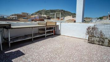 Duplex en Elda, con amplia terraza ideal para disfrutar todo el año. photo 0