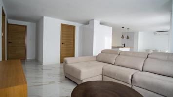 Piso en Alquiler – Zona Murillo, a escasos metros de Gran Avenida photo 0