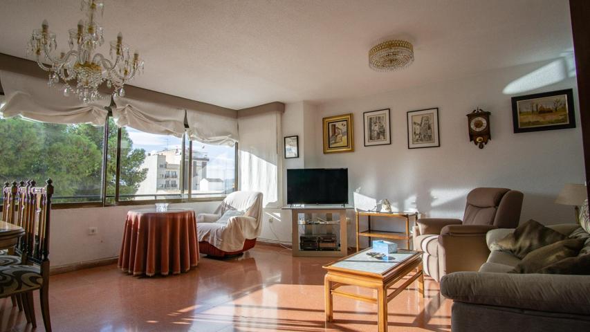 Piso en Elda – Zona Jardín de la Música photo 0