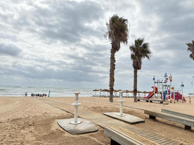 AMPLIO APARTAMENTO DE 3 DORMITORIOS EN 2º LÍNEA DE LA PLAYA DE LA MATA !!!!! photo 0