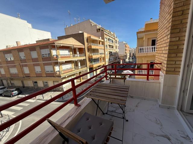 🌊 APARTAMENTO REFORMADO A 350 METROS DE LA PLAYA DEL CURA – TORREVIEJA ☀️ photo 0