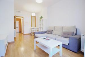 Piso de alquiler en Alonso Martin de Don Benito photo 0