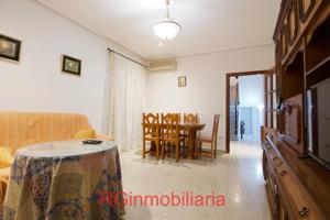 Piso-duplex en alquiler en Orellana la vieja photo 0