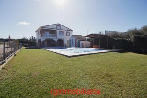 Chalet en Venta con piscina muy cerca de Don Benito photo 0