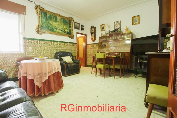 Media casa con garaje en venta en Don Benito photo 0