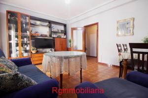 Piso encima de una casa en venta en Don Benito photo 0