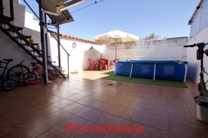 CASA REFORMADA EN VENTA EN DON BENITO photo 0