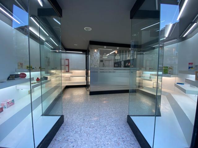 VENTA LOCAL COMERCIAL EN STA. MGDA MONTBUI ZONA CENTRO 70M2!! photo 0
