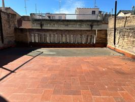 VENTA CASA EN IGUALADA ZONA CENTRO 5 PISOS, LOCAL COMERCIAL Y PARKING!! photo 0