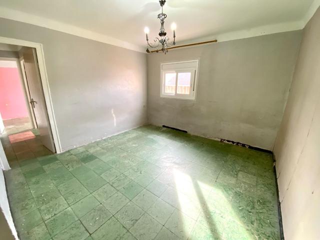OPORTUNIDAD INVERSIÓN!! VENTA PISO EN STA. MARGARIDA DE MONTBUI ZONA FINISTERRE!! photo 0