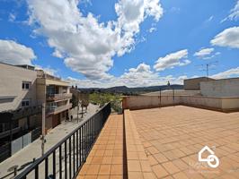 VENTA CASA EN IGUALADA ZONA BARRI ST. CRIST GARAJE Y JARDÍN!! photo 0