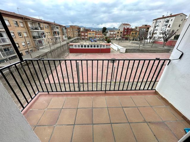 VENTA PISO EN IGUALADA ZONA BARRI MONTSERRAT 3 HABITACIONES!! photo 0