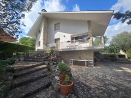 VENTA CHALET EN LA LLACUNA ZONA URB. LA PISCINA CON JARDÍN, GARAJE Y VISTAS!! photo 0
