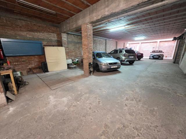 VENTA ALMACÉN EN IGUALADA ZONA BARRI MONTSERRAT 220M2!! photo 0