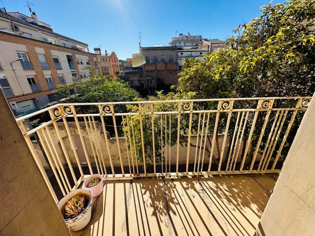 VENTA CASA EN IGUALADA ZONA CENTRO CON 2 PISOS INDEPENDIENTES, ALMACÉN DE 92M2 Y TERRAZA!! photo 0