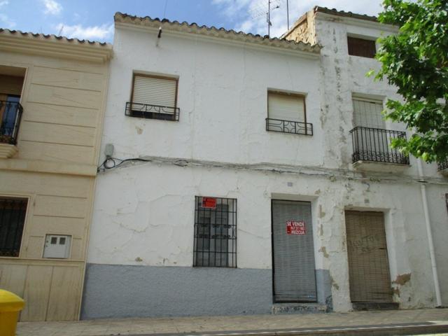 CASA MUY CENTRICA IDEAL PARA SU VIVIENDA UNIFAMILIAR photo 0