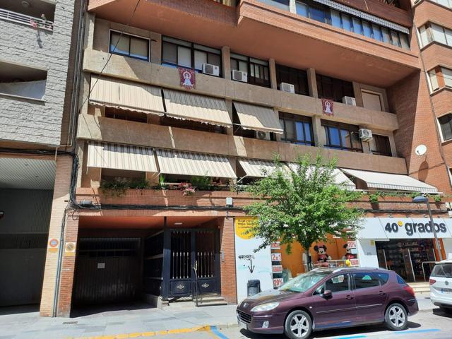 PLAZA DE GARAJE MUY CENTRICA photo 0