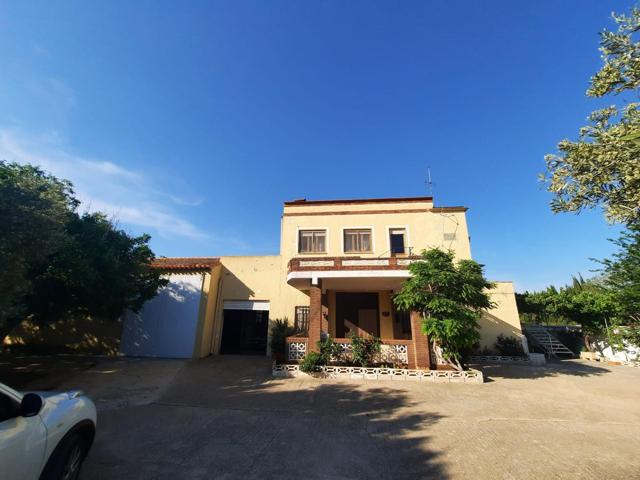 Casa de campo muy cerca del casco urbano photo 0