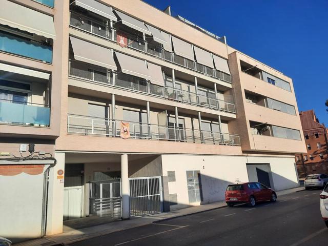 VIVIENDA DE TRES DORMITORIOS EN ESTADO DE NUEVO photo 0