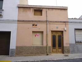 CASA EN DOS ALTURAS PARA CONSTRUIR SU VIVIENDA UNIFAMILIAR photo 0